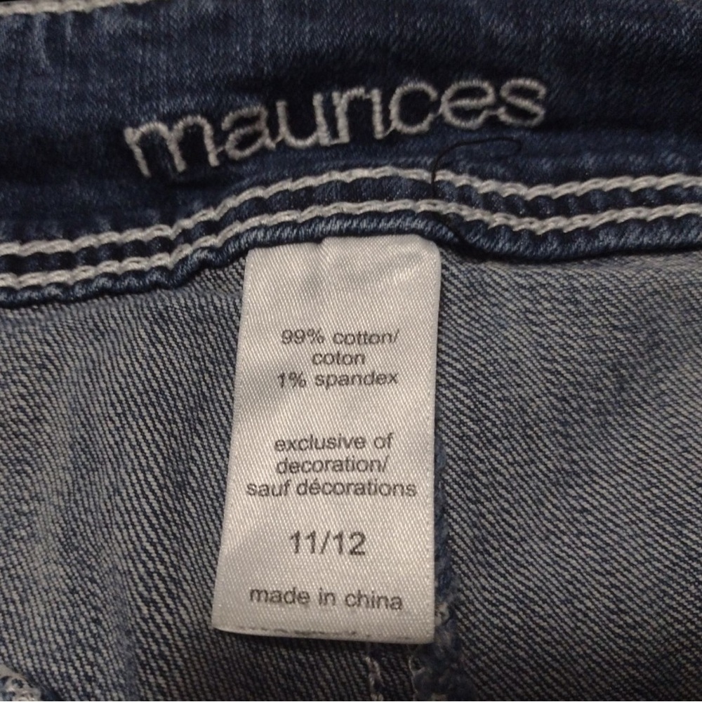 JBH * Maurices Denim Short Shorts - Picture 4 of 4